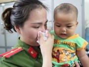 Tin tức - Tin mới nhất về bé trai bị bỏ rơi ở nhà nghỉ, được nữ thiếu úy cảnh sát cho bú
