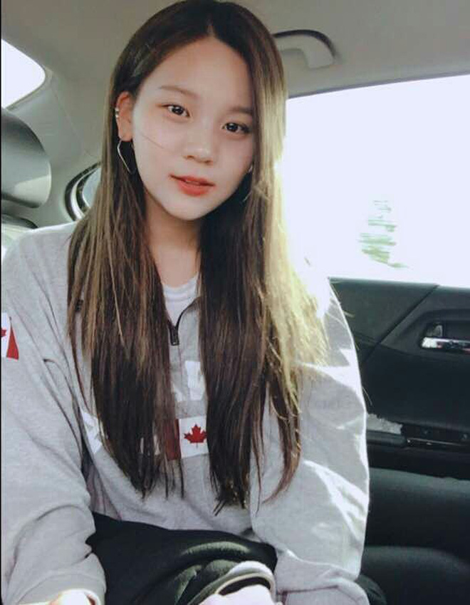 Từng là amp;#34;Nữ thần tượng xấu nhất lịch sử Kpopamp;#34;, Umji giờ xinh đến bất ngờ - 4
