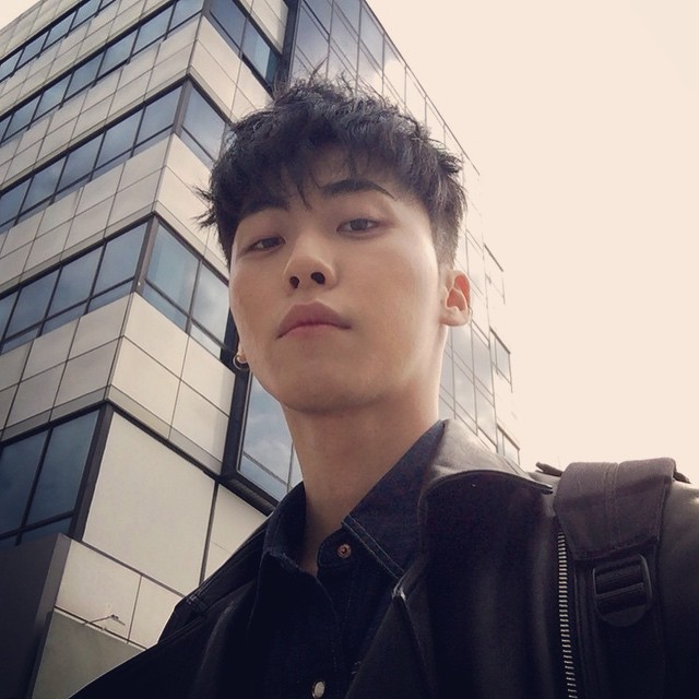 Từng là amp;#34;Nữ thần tượng xấu nhất lịch sử Kpopamp;#34;, Umji giờ xinh đến bất ngờ - 8