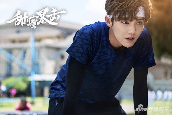 Bắt gặp Song Joong Ki chụp hình amp;#34;sống ảoamp;#34; cho Song Hye Kyo trong ngày hẹn hò trước khi cưới - 6