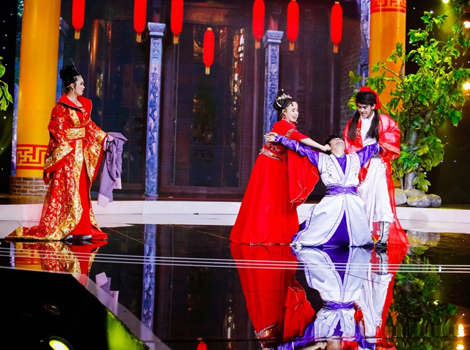 amp;#39;Cười không nhặt được mồmamp;#39; với những màn hài cổ trang bá đạo - 2