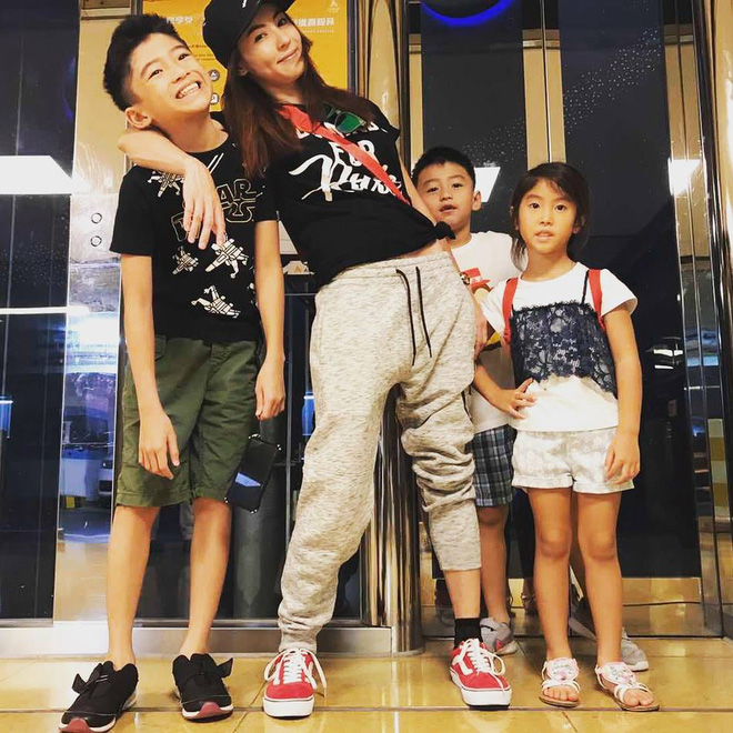 Mẹ Ông Mỹ Linh qua đời, gia đình muốn đưa tro cốt cô về Hong Kong nhưng không thể - 5