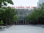 Tin tức - Học sinh trường Lương Thế Vinh sốc khi biết thầy Văn Như Cương qua đời