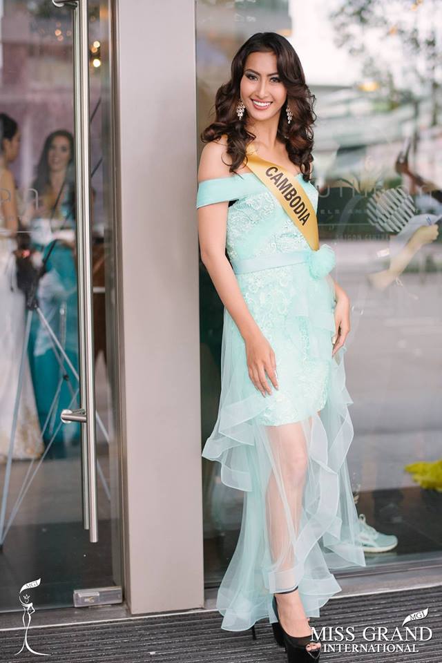 Đại diện Hồng Kông bị chê xấu động trời khi tham dự Miss Grand International 2017 tại Việt Nam - 12