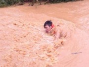 Tin tức - Nghệ An: Tìm thấy thi thể người phụ nữ chở cháu đi học bị lũ cuốn trôi