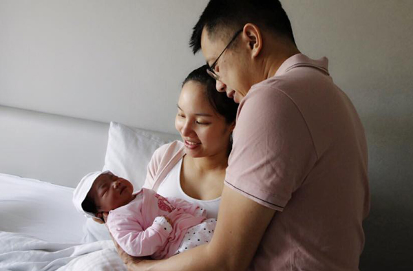 Mẹ Việt ở Hà Lan kể chuyện đẻ thường con gần 4kg quá nhanh không kịp đi bệnh viện - 3