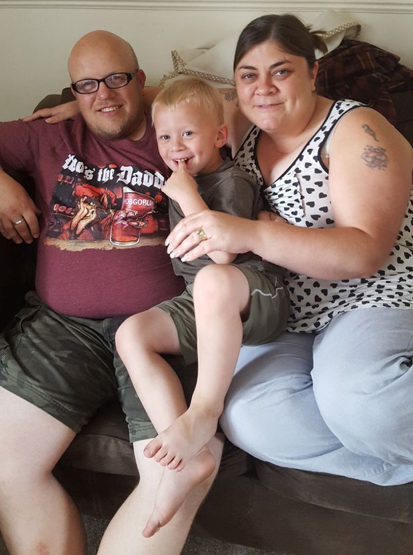 Nhờ mang thai, bà mẹ này mới phát hiện ra mình bị u não bẩm sinh - 6