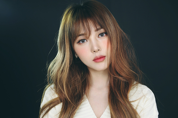 nhung khuon mat tron xoe cung toc mai thua nay se khien chi em lao di cat toc mai ngay - 4