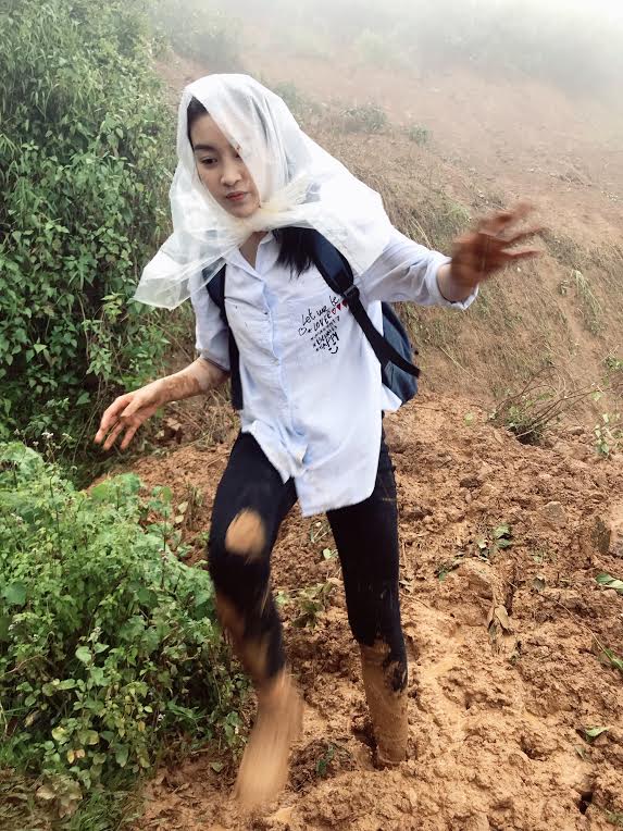 Đã liên lạc được với HH Đỗ Mỹ Linh sau khi bị cô lập trên vùng cao giữa cơn bão - 3