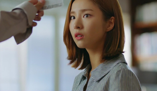 Vừa qua tuần trăng mật 1 ngày, chồng lên giường với người đàn bà khác - 1