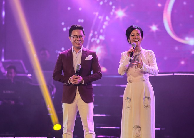 Hồng Nhung - Bằng Kiều tiết lộ mối quan hệ họ hàng và cách xưng hô amp;#34;lạ đờiamp;#34; - 7