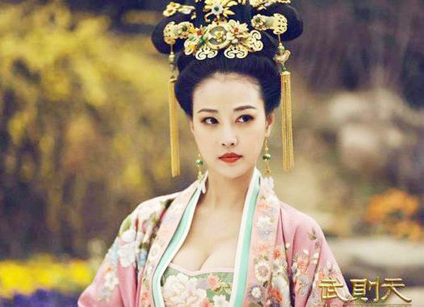 Nếu 51 tuổi vẫn đẹp như amp;#34;Thục Phiamp;#34; Châu Hải My, ai cũng muốn già đi! - 3