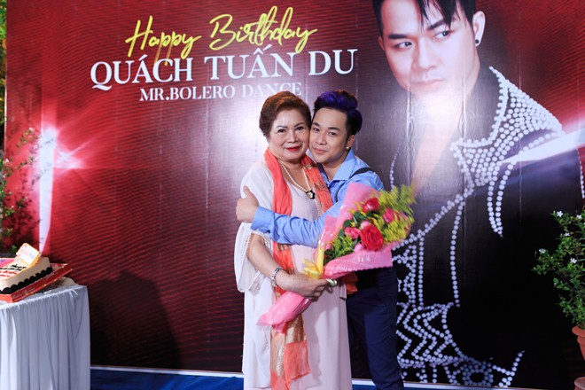 Bạn gái Quách Tuấn Du lộ vòng 2 tại tiệc sinh nhật người yêu, bị nghi có bầu - 6