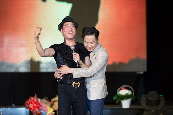 Bạn gái Quách Tuấn Du lộ vòng 2 tại tiệc sinh nhật người yêu, bị nghi có bầu - 8