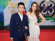 Làng sao - Vợ chồng Khánh Thi - Phan Hiển “tay trong tay” ngọt ngào đi dự sự kiện