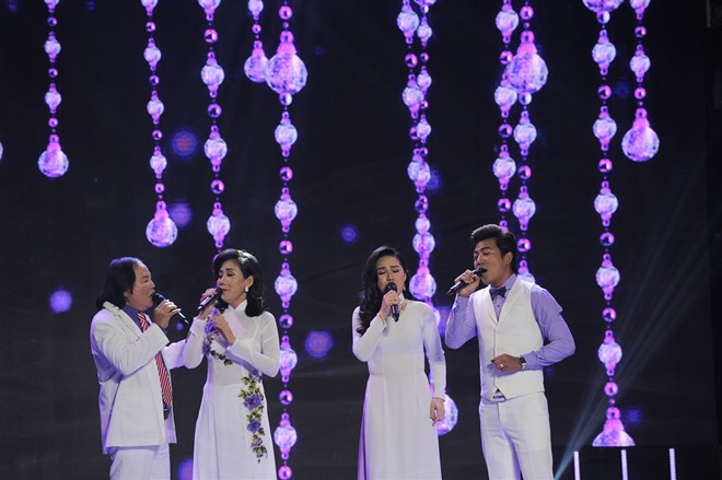 Chồng Cẩm Ly amp;#34;tốamp;#34; Đàm Vĩnh Hưng “đút lót” ê-kíp Tuyệt đỉnh song ca - 8