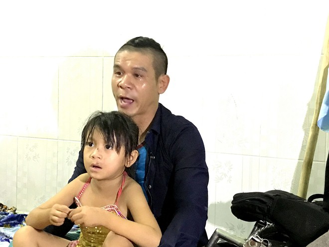 Diễn viên xiếc 200 lần nhập viện gây xúc động vì thà chết để con gái được đi học - 9