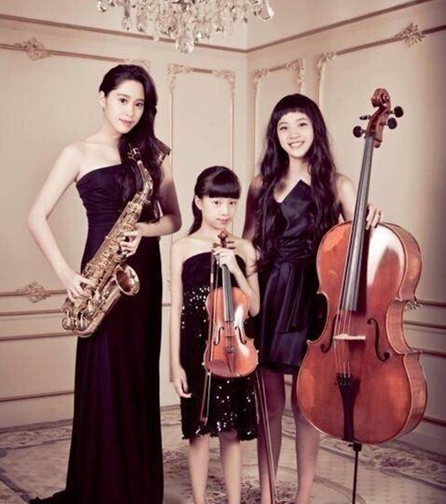 Cả gia tộc đều là mỹ nhân, lý do khiến các sao này đẹp xuất sắc đến vậy - 19