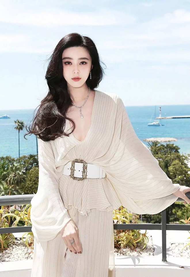 Cả gia tộc đều là mỹ nhân, lý do khiến các sao này đẹp xuất sắc đến vậy - 2