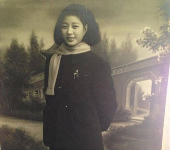 Cả gia tộc đều là mỹ nhân, lý do khiến các sao này đẹp xuất sắc đến vậy - 3