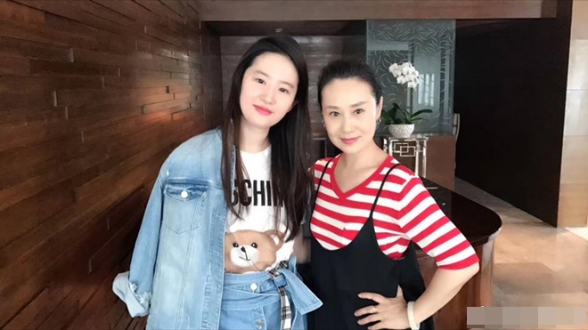 Cả gia tộc đều là mỹ nhân, lý do khiến các sao này đẹp xuất sắc đến vậy - 14