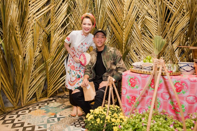 Vợ Ưng Hoàng Phúc không ngại chạm mặt amp;#34;tình cũ tin đồnamp;#34; của chồng - 7