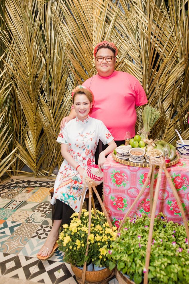 Vợ Ưng Hoàng Phúc không ngại chạm mặt amp;#34;tình cũ tin đồnamp;#34; của chồng - 6