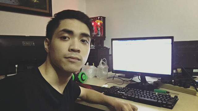 20/10 không có amp;#34;gấuamp;#34;, thanh niên tung ảnh amp;#34;diễn sâuamp;#34; cùng bạn gái vô hình khiến dân tình lác mắt - 3