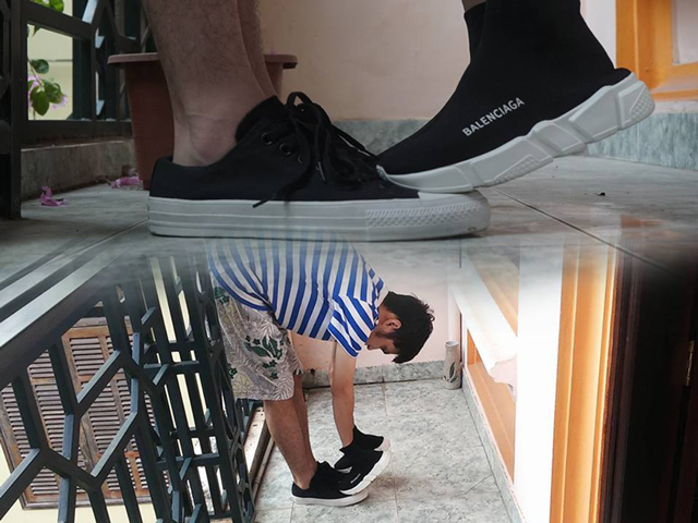 20/10 không có amp;#34;gấuamp;#34;, thanh niên tung ảnh amp;#34;diễn sâuamp;#34; cùng bạn gái vô hình khiến dân tình lác mắt - 5