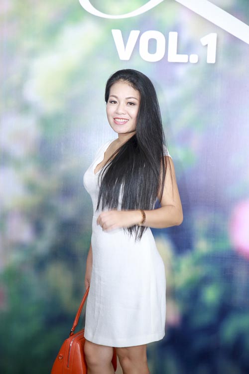 Ca sĩ Anh Thơ không muốn quảng cáo sự đơn độc sau khi ly hôn - 1