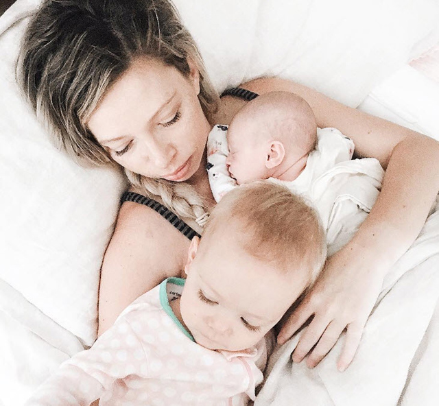 Bé sơ sinh khiếm thính đang gây sốt MXH ngoài đời thực còn đáng yêu hơn nhiều - 14