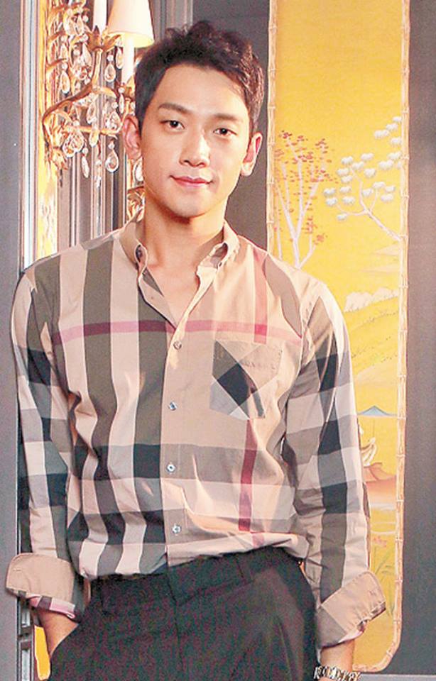 Không chỉ về nhà đúng giờ, Bi Rain thường xuyên vào bếp nấu ăn cho vợ bầu Kim Tae Hee - 2