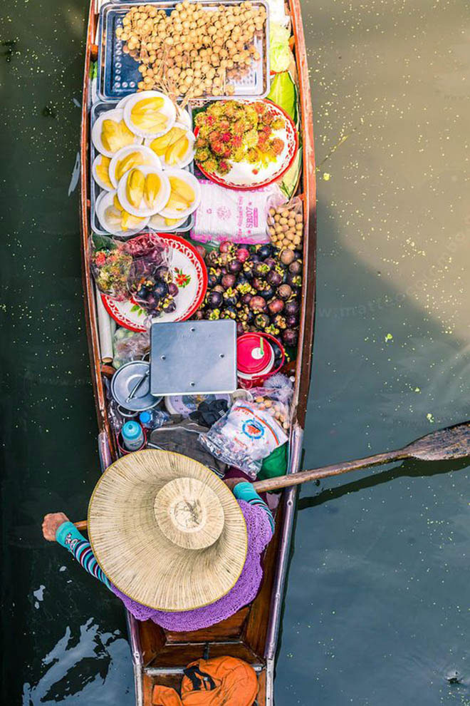 Những thuyền hoa quả đẹp lộng lẫy nơi miền sông nước - 4