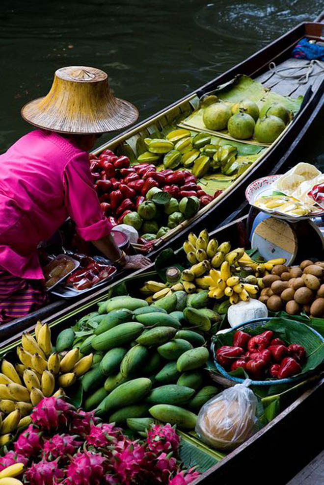 Những thuyền hoa quả đẹp lộng lẫy nơi miền sông nước - 5