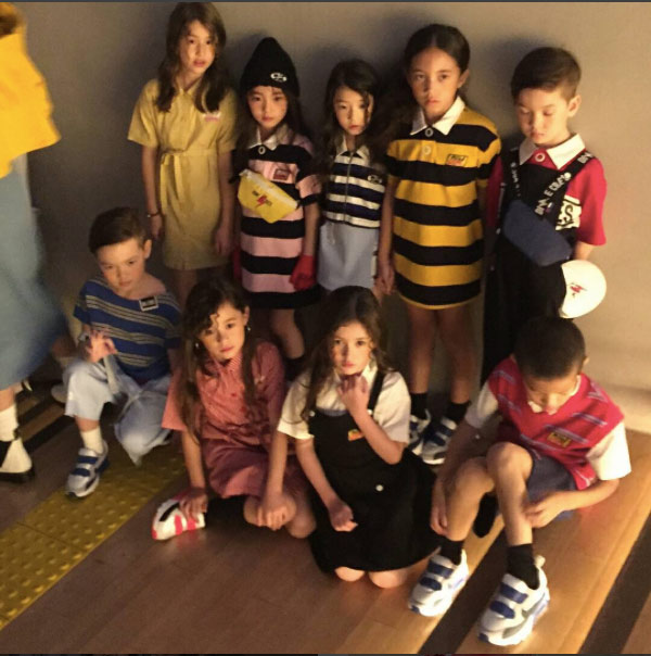 Tim loạn nhịp vì những ngôi sao thời trang nhí tại Seoul Fashion Week 2018 - 17