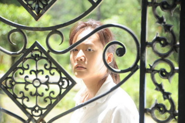 Vẻ đẹp như hoa như ngọc của phụ nữ Việt qua phim hội tụ Ngô Thanh Vân, Trương Ngọc Ánh - 6