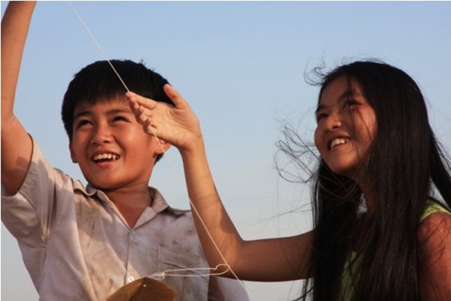 Vẻ đẹp như hoa như ngọc của phụ nữ Việt qua phim hội tụ Ngô Thanh Vân, Trương Ngọc Ánh - 2