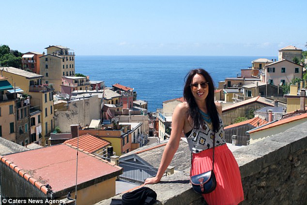 Chỉ mua quần áo dưới 100 nghìn, bà mẹ trẻ này có 5 tỷ để đi du lịch - 6