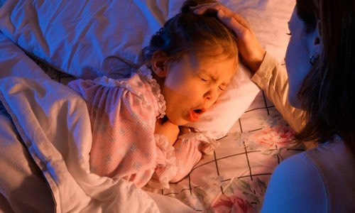 Trở trời là con hắt hơi, đờm đàm, viêm họng, có mẹo này khỏe luôn! - 1