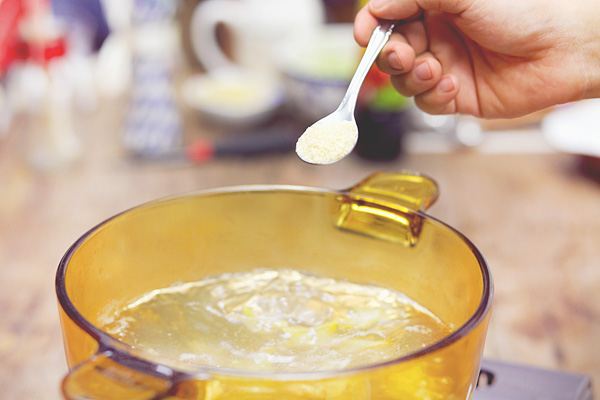 Thực đơn ăn dặm cho bé 6 tháng tuổi, con ăn ngon mẹ rảnh tay - 2