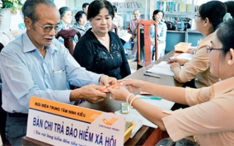 Từ ngày 1/1/2018, trốn đóng BHXH cho người lao động có thể bị phạt tù - 1