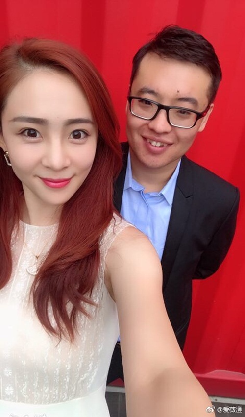 Bỏ 350 tỷ đồng mua quà tặng, trai xấu nhanh chóng tán đổ hot girl - 5