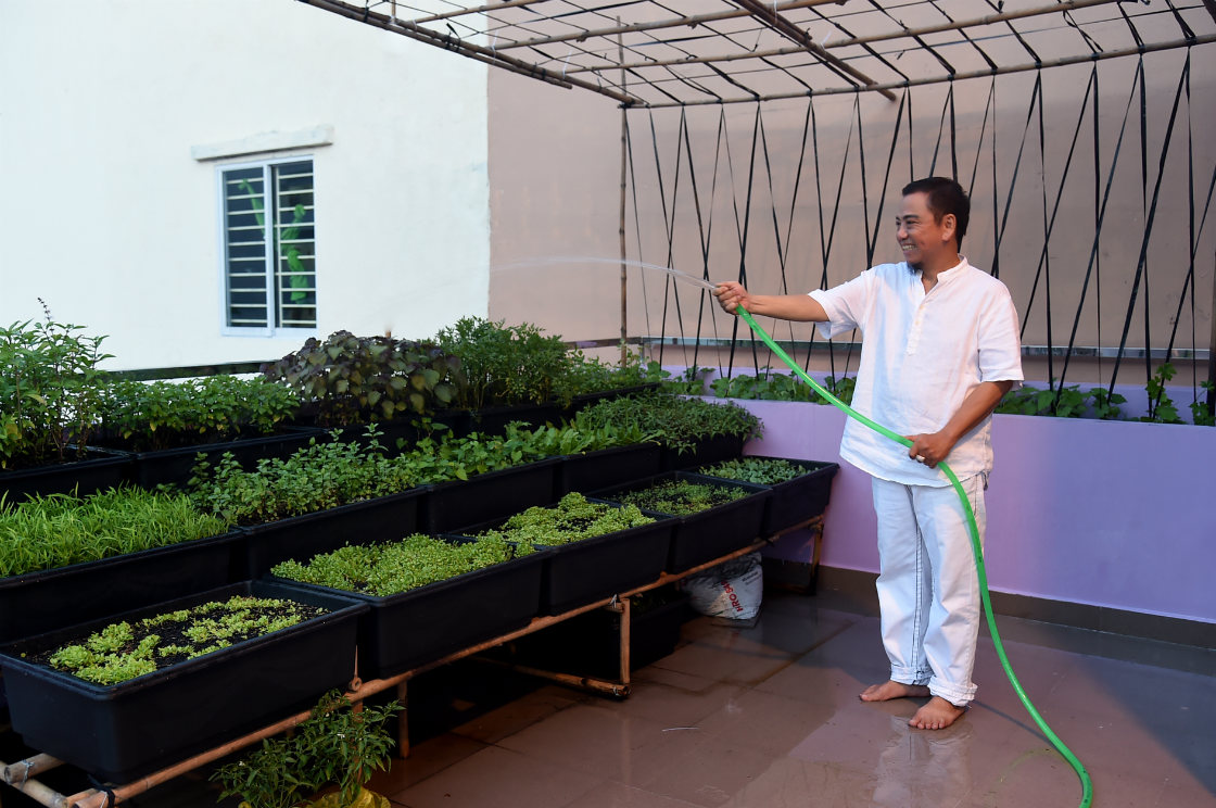 Ngôi nhà màu tím hơn 100m² gần triệu đô của nghệ sĩ hài Hồng Tơ - 11
