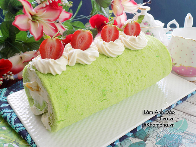 Bánh bông lan cuộn sầu riêng thơm ngon đến miếng cuối cùng - 11