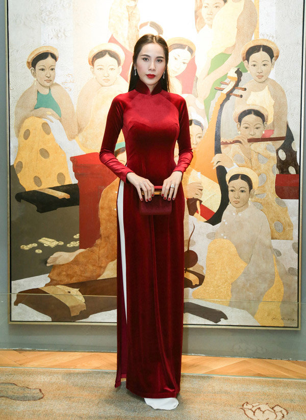 Sao mặc đẹp tuần: Cùng diện váy xanh, Phạm Băng Băng, Lý Nhã Kỳ nổi bật khó ai bằng - 4