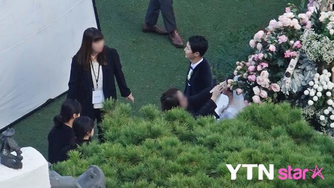 Đám cưới Song Joong Ki - Song Hye Kyo: Hôn lễ cổ tích đẹp nhất Hàn Quốc hôm nay - 40