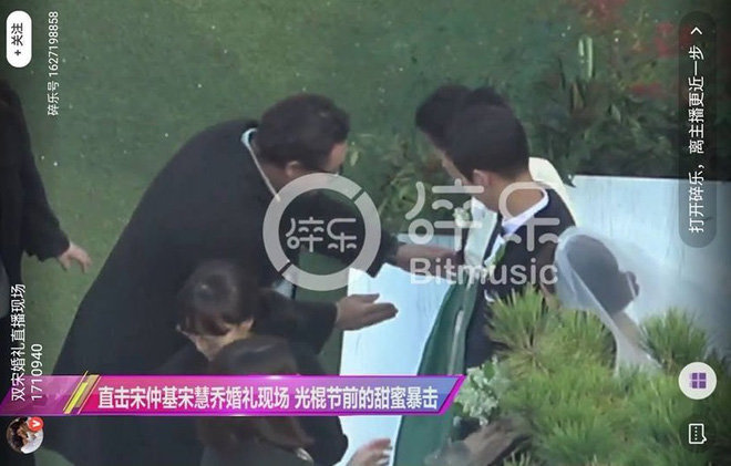 Đám cưới Song Joong Ki - Song Hye Kyo: Hôn lễ cổ tích đẹp nhất Hàn Quốc hôm nay - 41