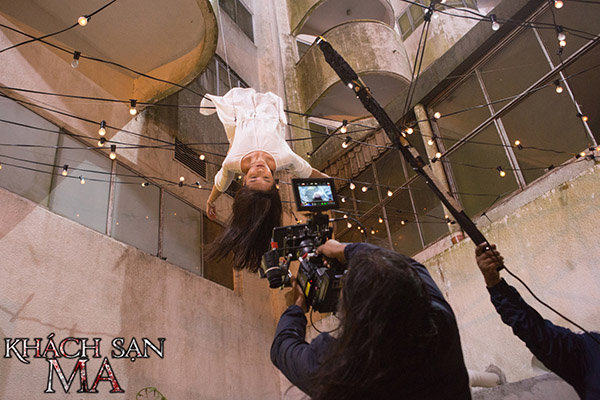 Thót tim với phim kinh dị quay tại khách sạn đáng sợ nhất châu Á - 6