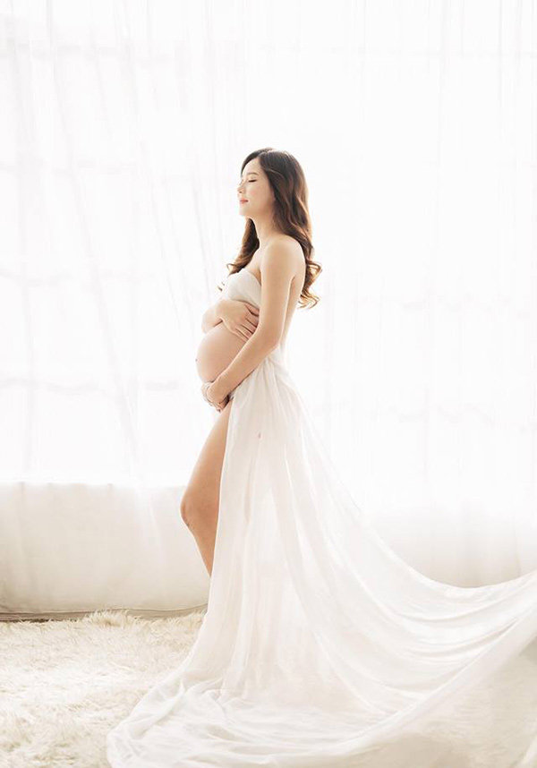Mang bầu 8 tháng, hotgirl dân tộc bụng rạn đến xót xa càng được chồng cưng chiều - 6