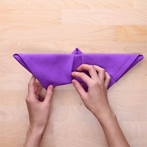 9 cách gấp khăn bày bàn ăn sang chảnh, tuyệt đẹp mà lại siêu dễ - 11